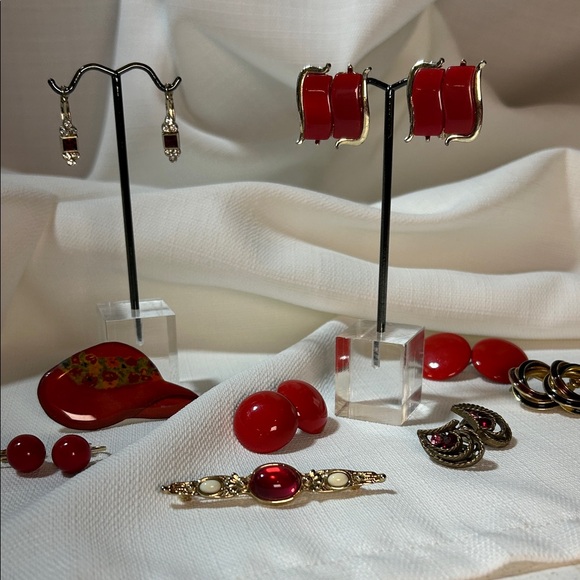 Jewelry - Vintage Red bundle of 9